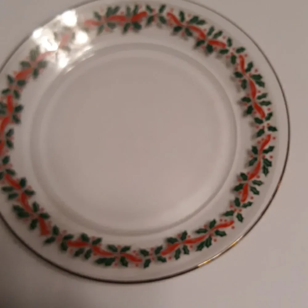 Holly Plate and Candles